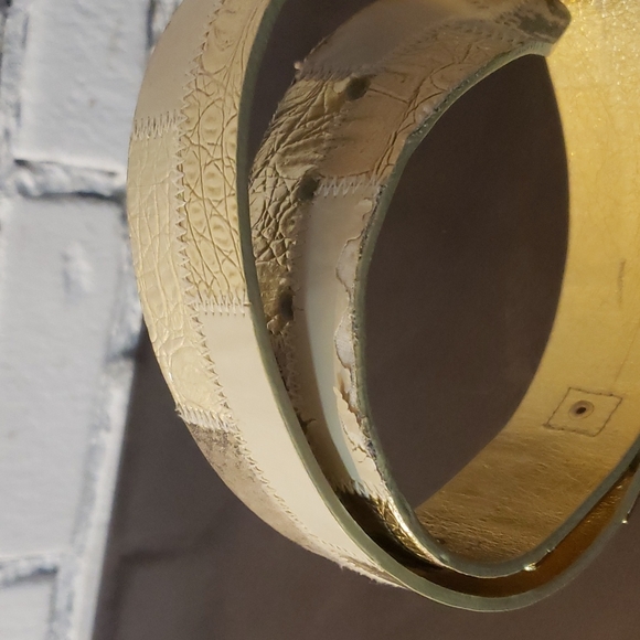 Rare GUESS gold belt with gold plates - size medium - Picture 7 of 8